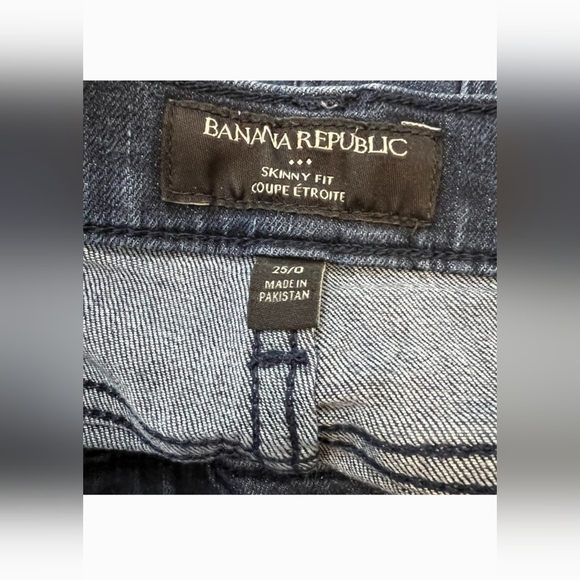 BANANA REPUBLIC Skinny Fit Dark Stone WashStretch Denim Jean 25/0 - Picture 10 of 10